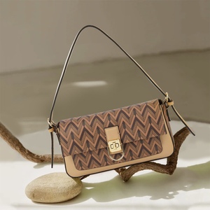 万里马链条女包