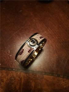 hb 美国潮牌 曼哈顿 henri bendel手镯 凹凸蛇纹皮质瑕疵品不退货