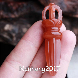 南红玛瑙降魔杵吊坠柿子红金刚杵九宫八卦牌太极六字箴言保山文玩