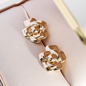 00周六福旗舰店天猫周六福18k金耳钉耳饰女au750玫瑰金简约日常圆珠