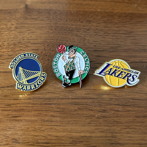 NBA湖人凯尔特人勇士篮球球迷周边金属徽章胸针钥匙扣背包挂件