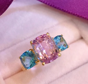 18k金紫锂辉托帕石戒指2.5克拉1.5克拉金2.98克