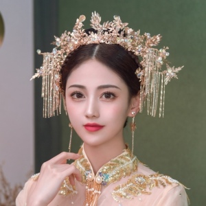 古装秀禾凤冠新娘头饰结婚发饰中式金色流苏王冠婚礼配饰品奢华公主
