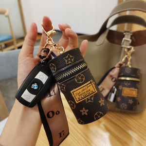 适用lv包包便携老花口红包小众复古迷你水桶包钥匙扣精美挂饰礼物