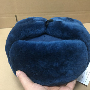 000人付款淘宝松枝绿皮毛帽子雷锋寒区加厚皮帽骑行防风保暖羊剪绒