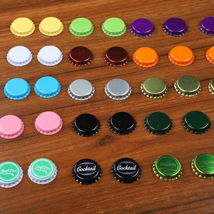 彩色啤酒瓶盖幼儿园手工制作儿童拼图墙面教室装饰材料圆形瓶子盖