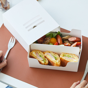 外卖打包盒简餐