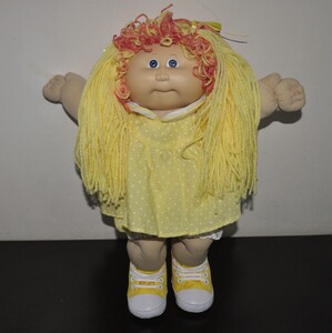 cabbage patch 椰菜卷心菜 黄色套装 染发 娃娃