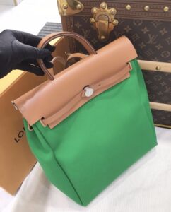 【99新附尘袋子袋钥匙锁】爱马仕绿色herbag帆布 中古优品g9304