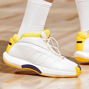 阿迪达斯篮球鞋男科比