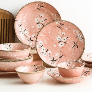 爱悦居日本进口粉樱花陶瓷餐具釉下彩菜盘平盘子碗碟日式和风家用