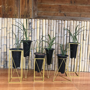 可耐服五号店淘宝包邮 大4孔兰花花架式兰花架子兰草盆架固花定盆