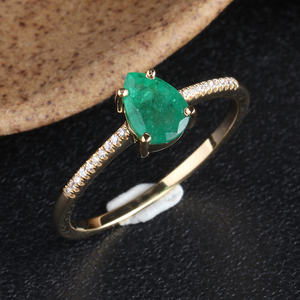 冠誉珠宝  水滴祖母绿戒面精工镶嵌18k金女士戒指款式图来石定制