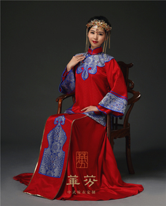 北京华芬原创 中式嫁衣 中国新娘婚礼服 秀禾装 真丝青花瓷织锦缎