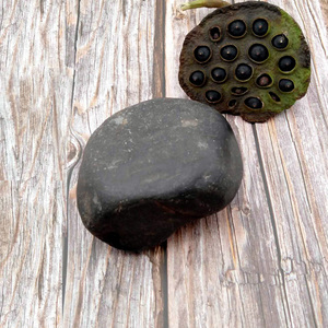 双11限量特卖/紫墨湘玉原石籽料/天然负离子玉石