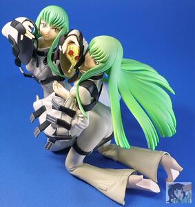 c 拘束服 吃披萨 手办