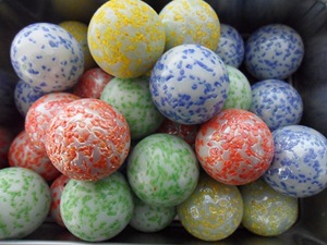 25毫米独特玩具各色奶油水晶球玻璃珠芝麻点闪光外贸品质包装精美