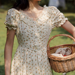 女子不裁 郁金香女孩22夏新高腰a字法式乡村碎花连衣裙纯棉泡泡袖