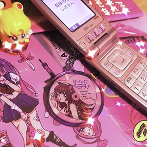 三文猫原创钥匙扣昭和复古蒸汽波少女心型cd挂件可爱亚克力滴胶