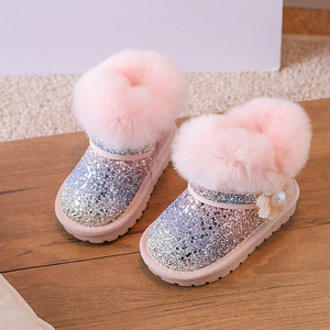 女宝宝水钻雪地靴2023冬季新款女童保暖棉鞋加绒加厚兔毛公主靴子