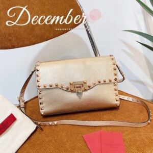 华伦天奴 铆钉 牛皮 沙金色 满天星 斜挎包220503