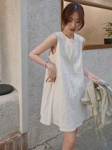 法式无袖背心连衣裙女装夏季韩版宽松显瘦减龄小个子圆领短款裙子
