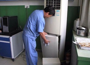 东莞市快速上门空调维修服务空调安装服务同城上门空调加氟空调移