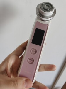 雅萌美容仪粉色