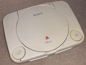 索尼ps1光头