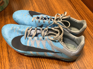 品牌型号 :nikes9钉鞋42码 新旧程度 8成新