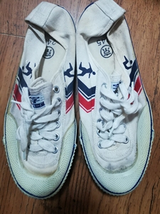 80年代老球鞋