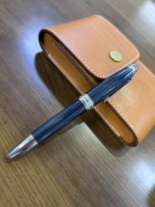 全新 万宝龙暮蓝146 f尖