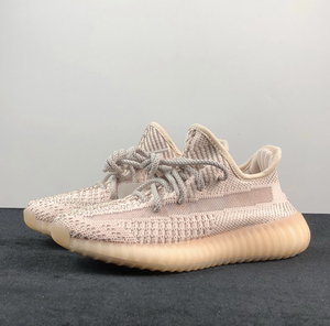 【低于得物到手价出】yeezy 350 粉色  满天星