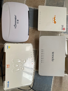 99新联通光猫,电信光猫,无线路由tenda,托盟网络机顶盒