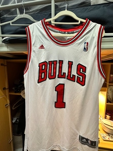 罗斯阿迪时期球衣球迷版