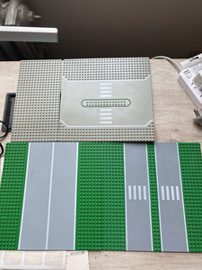 乐高 6399 城市路板 ,有瑕疵人非全新 处女座勿扰 三十