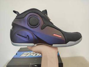 nike风二凯文加内特喷泡42码男篮球鞋cd7399-500