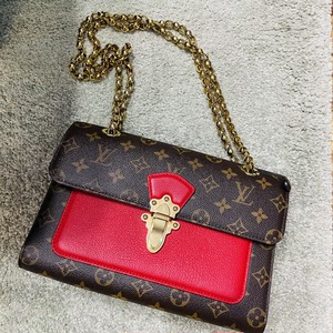 lv路易威登老花帆布拼皮victoire系列女士链条包