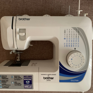 日本兄弟牌gs2700家用多功能缝纫机.
