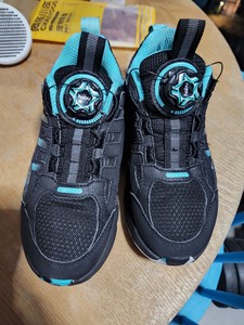 安踏男童运动鞋35码线下购入个人闲置不退不换不议价