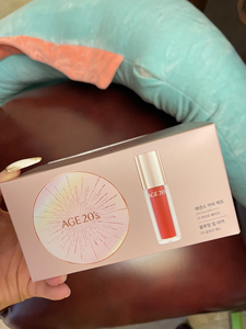 age 20s爱敬气垫口红套装 持久四色拉花粉盒#21和唇