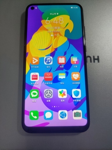 华为荣耀play4t手机  6 128麒麟710处理器,换过