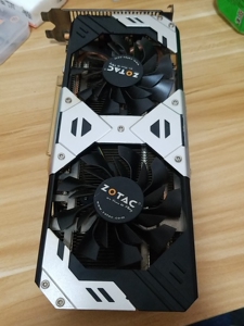 索泰960 4g.有背板.银河版.金手指有点氧化应该是,正