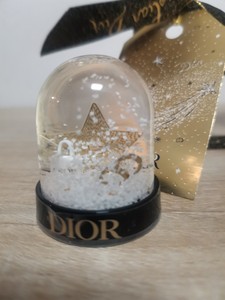 00tb861470337淘宝dior/迪奥水晶球,0人付款533.00凌白5淘宝全