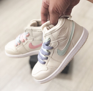 乔丹一代儿童鞋aj1四色鸳鸯男童女童系带高帮板鞋乔1中小童篮