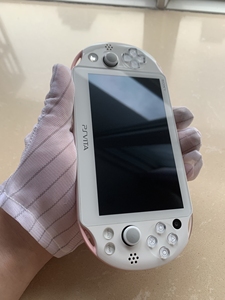 00赤城の白い彗星淘宝psv2000粉白色,限量版颜色,港版未破解,3.