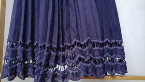 可可尼紫色吊带连衣裙全新剪标无吊牌面料偏硬挺有型