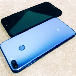 华为荣耀9青春版学生