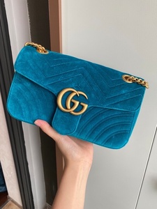 99新gucci marmont 孔雀蓝丝绒粉中号斜挎包,实
