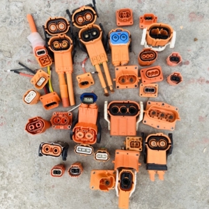 新能源汽车线束插头高压连接器大全适用比亚迪特斯拉北汽吉利奇瑞